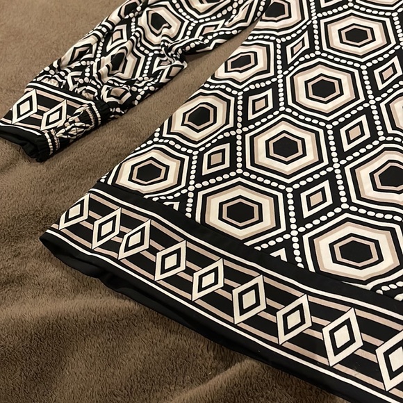 Alfani petite long sleeve flowy dress blouse - Picture 4 of 8